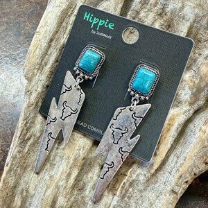 NEW Western Turquoise Steerhead Dangle Earrings in Lightning Shape